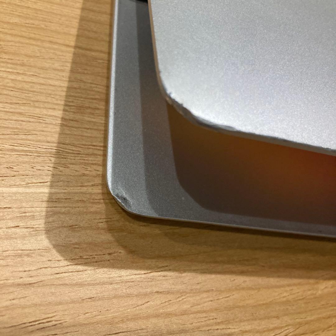 MacBook本体 2017 12インチ