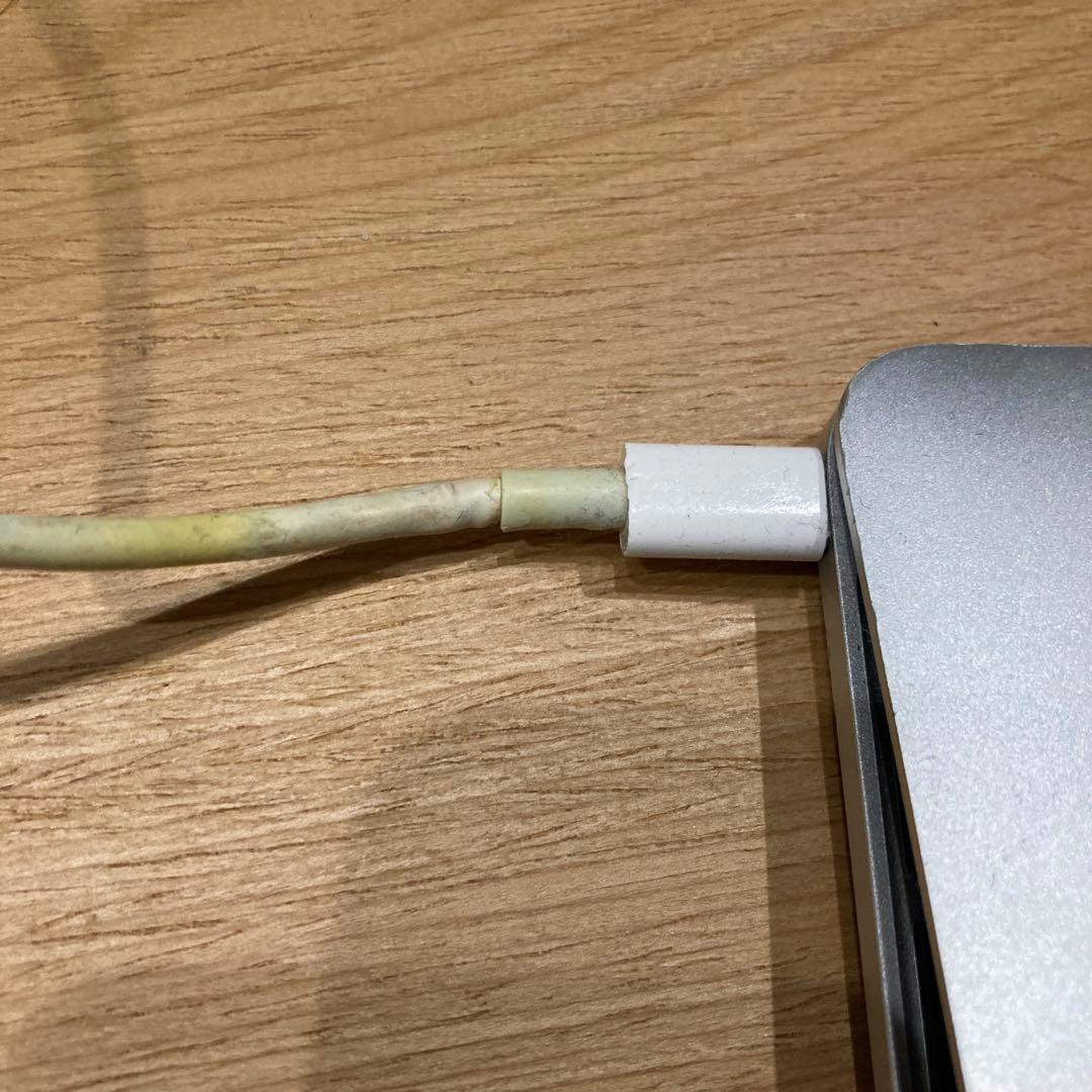 MacBook本体 2017 12インチ