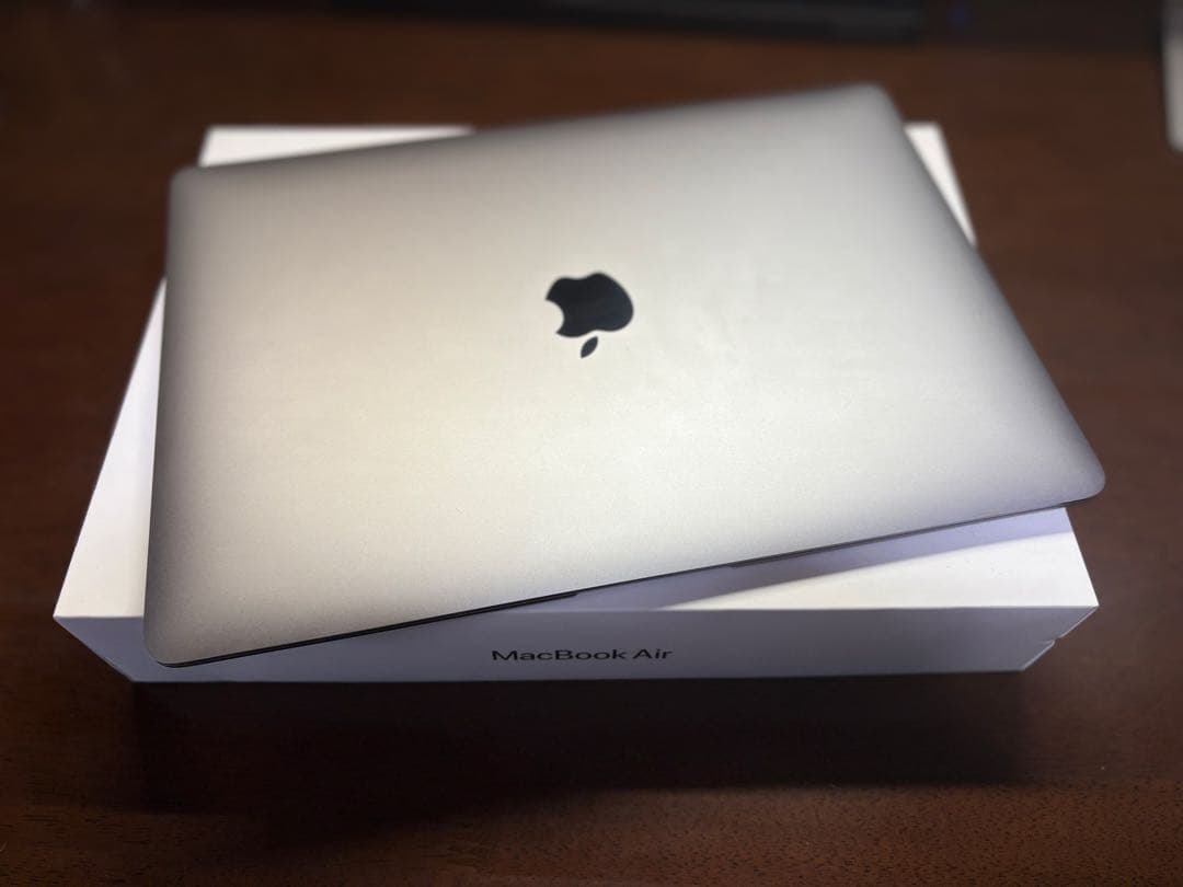 M1 Mac book air 16gb　256gb スペースグレイ