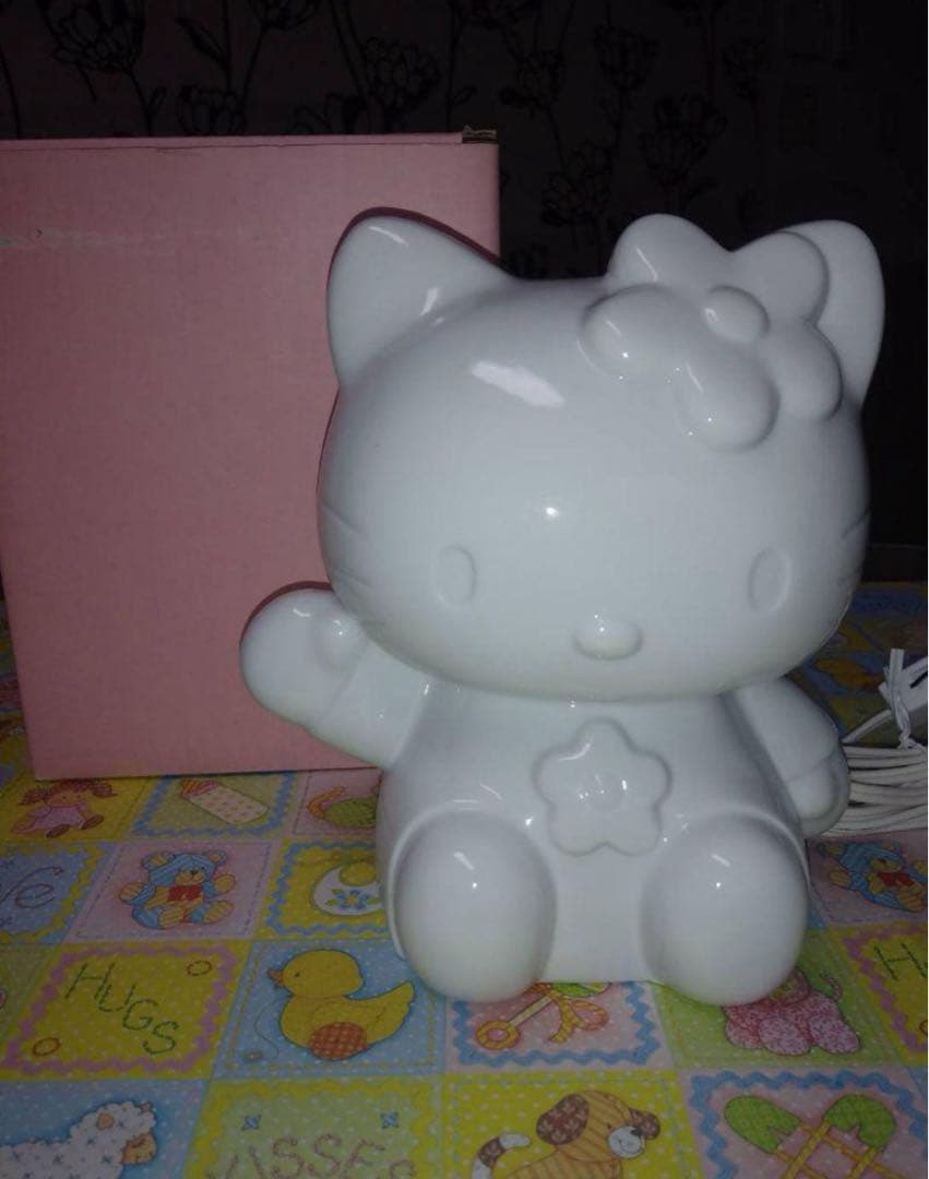 【新品未使用＊ラスト1点】　激レア　キティちゃんルームランプ　(陶器製)