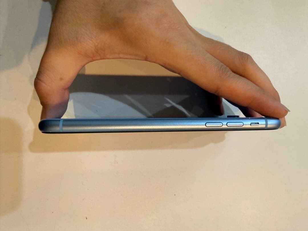 Apple iPhone XR 128GB ブルー　美品　SIMフリー