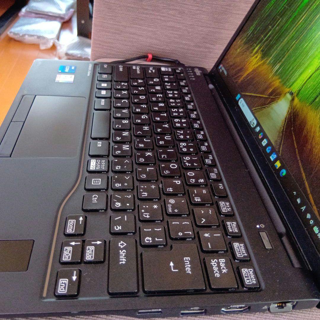 E① 富士通　ＦＭＶＵ66087　U9313/N