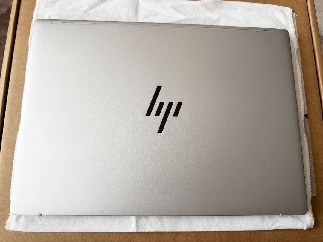 HP ノートパソコン Pavilion Aero 13-b