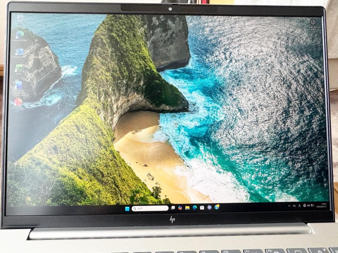 HP ノートパソコン Pavilion Aero 13-b