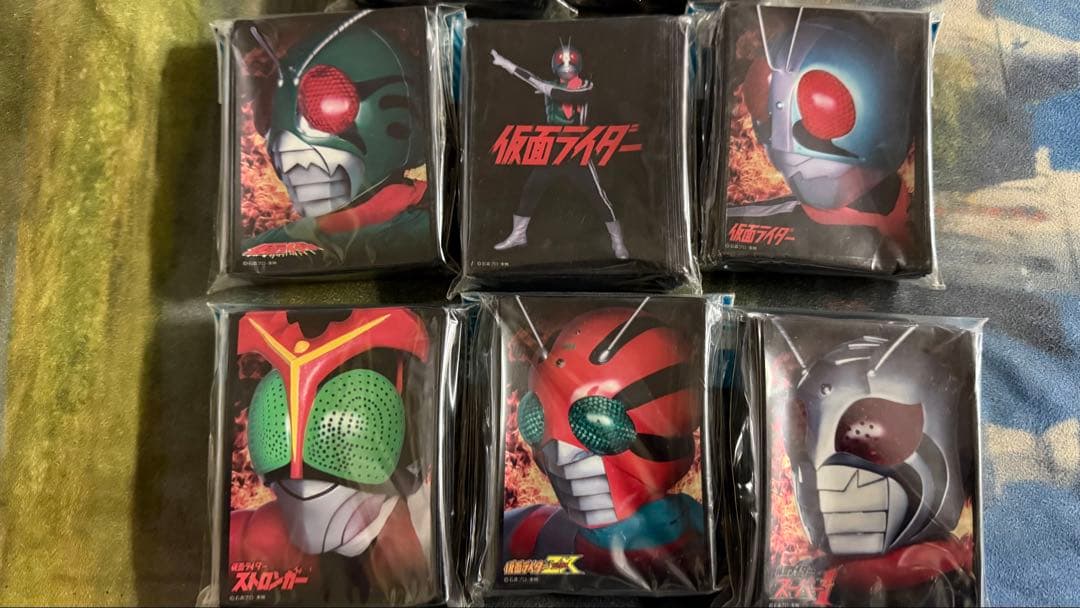 キャラクタースリーブ　仮面ライダー未開封　8種セット