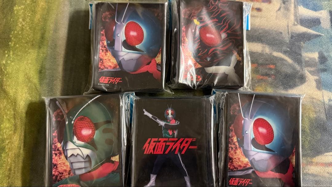 キャラクタースリーブ　仮面ライダー未開封　8種セット