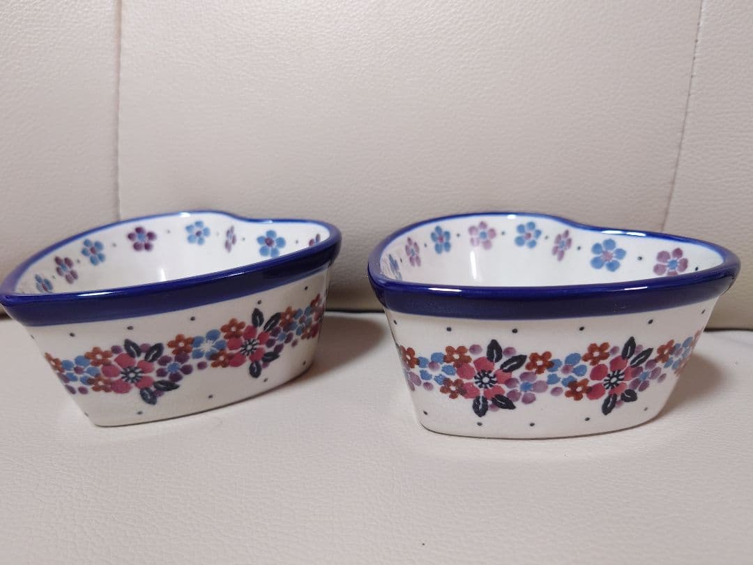 ポーランド食器　ポーリッシュポタリー　ハート型ボウル 　ココット　2個セット