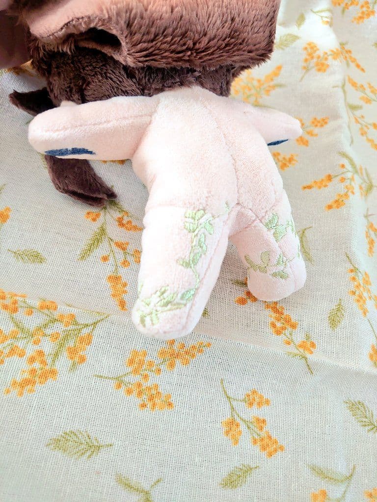 自作ぬい15cm　馬耳×青百合と蔦の刺繍