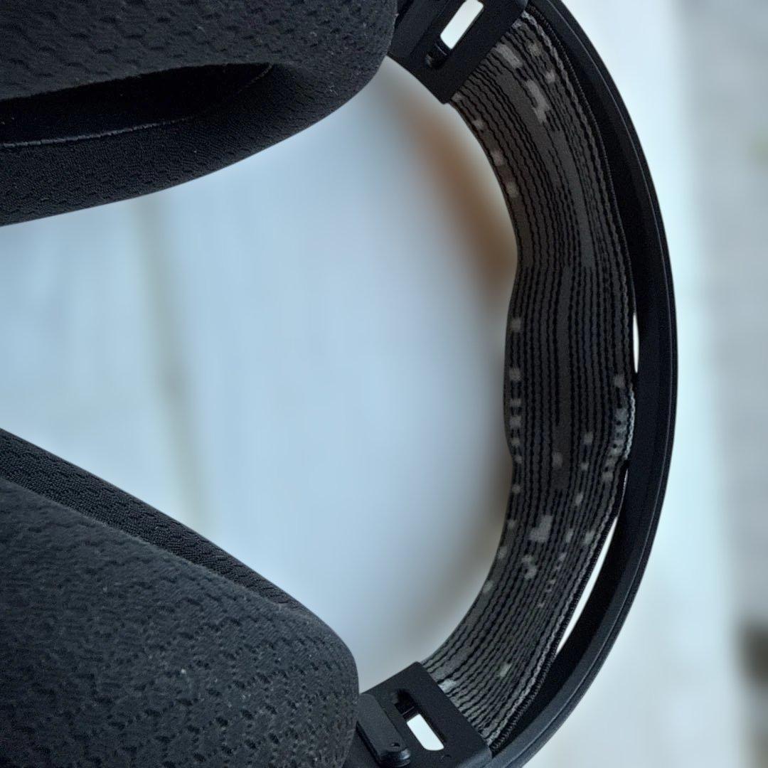 Logitech G733 ワイヤレスゲーミングヘッドセット