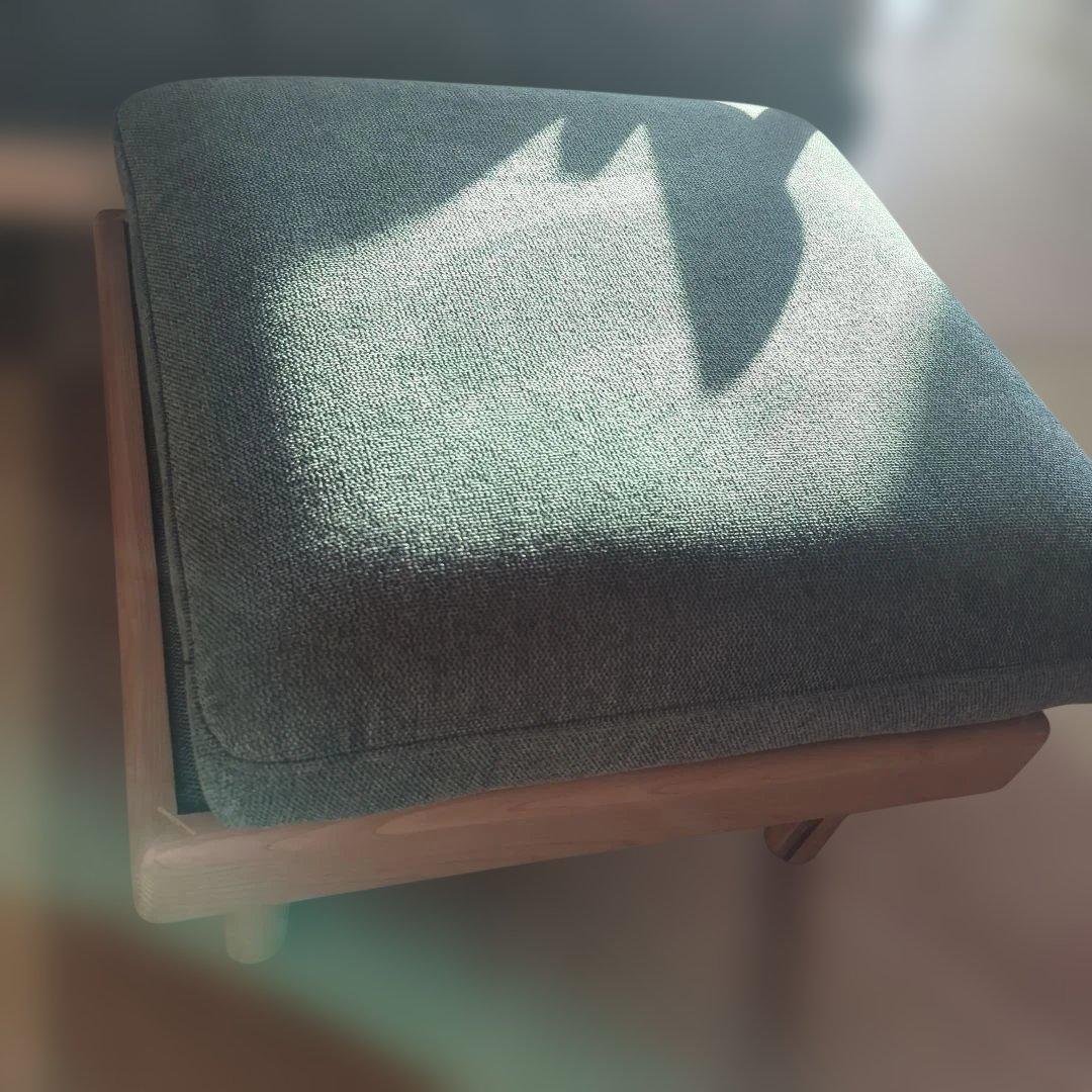 カウチソファー　3人掛け