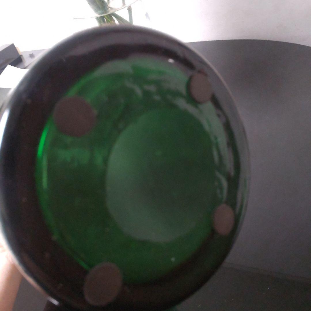 BoConcept　グリーンガラス製円筒形花瓶