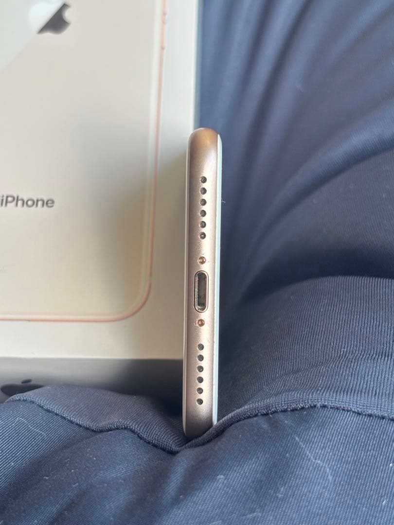 美品 iPhone8 64GB ピンクゴールド 箱付き