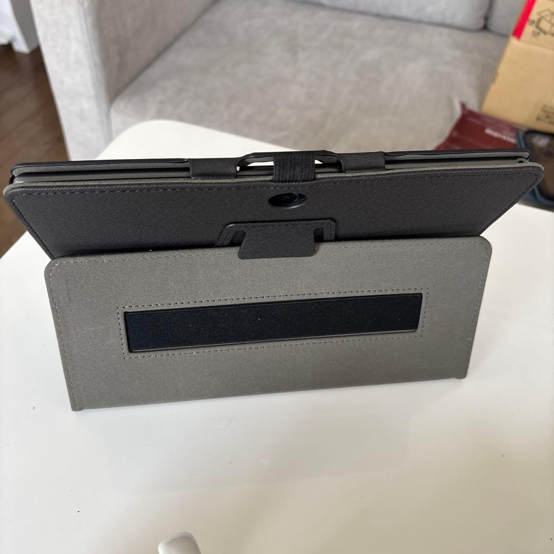 保護ケース付き10インチAndroid15タブレット グレー