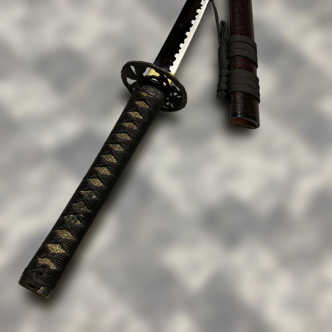 割安模造大刀 黒柄 松葉透し丸鍔 焦茶梨地鞘