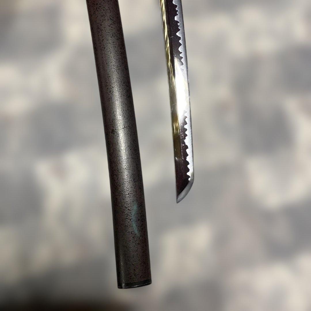 割安模造大刀 黒柄 松葉透し丸鍔 焦茶梨地鞘