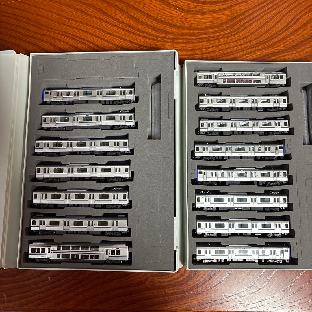 TOMIX E235系1000番台 横須賀、総武線 15両編成セット