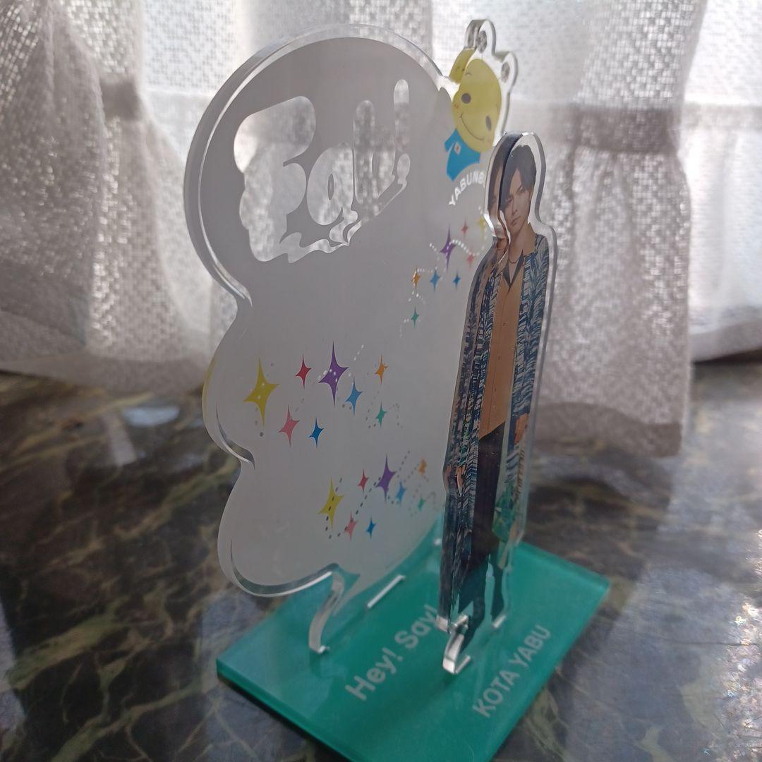 山田涼介、知念侑李、中島裕翔、薮宏太のアクスタ