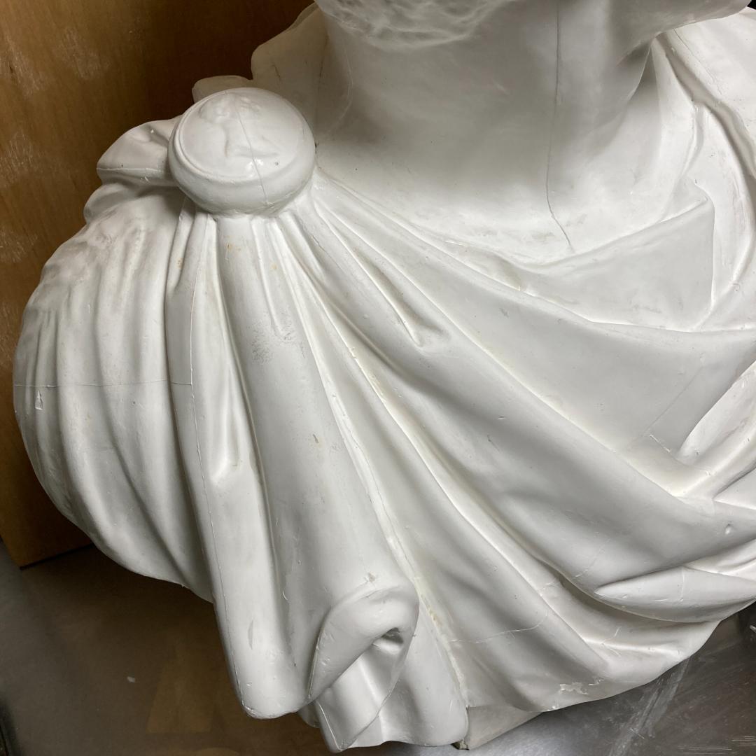 ブールタス　石膏像