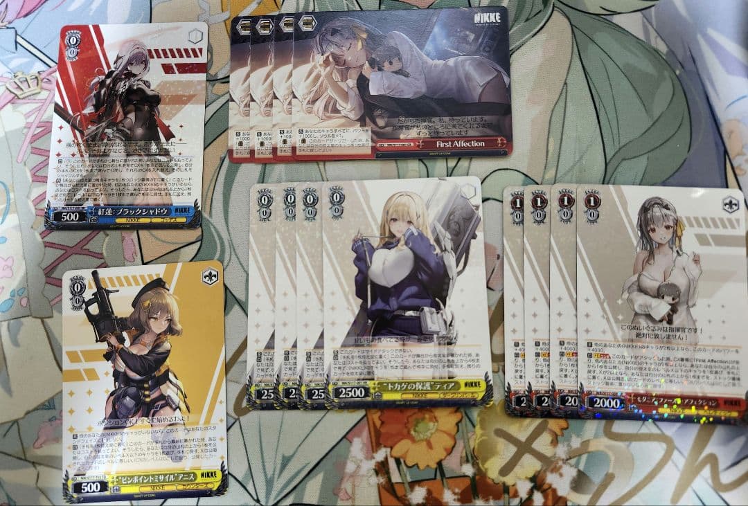 ヴァイス　勝利の女神NIKKE RR以下4コン+TD4コン+おまけ