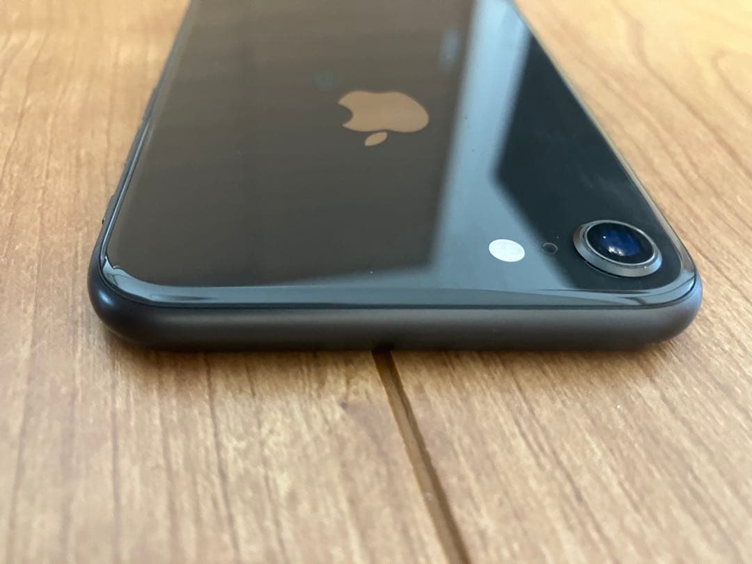 山*泰様 Apple iPhone8 ブラック美品
