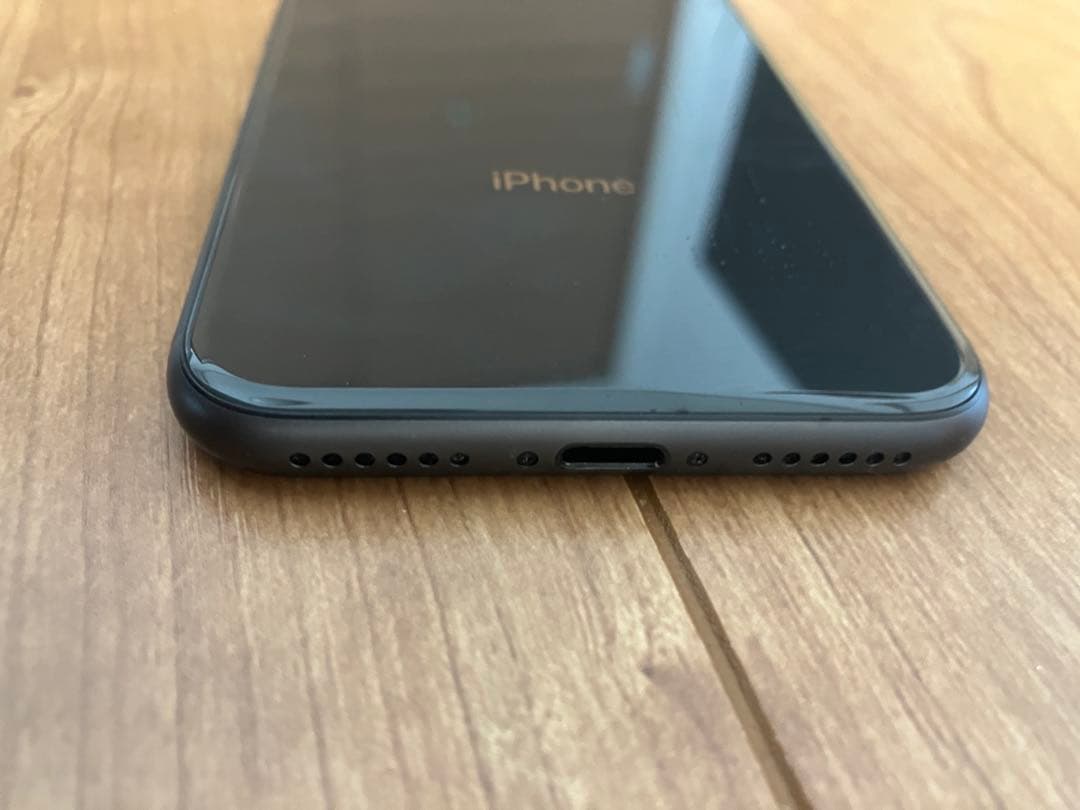 山*泰様 Apple iPhone8 ブラック美品