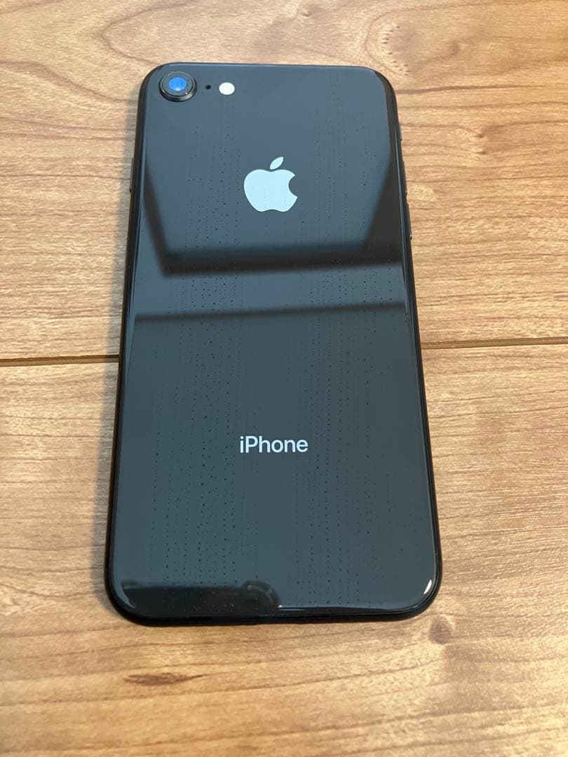 山*泰様 Apple iPhone8 ブラック美品