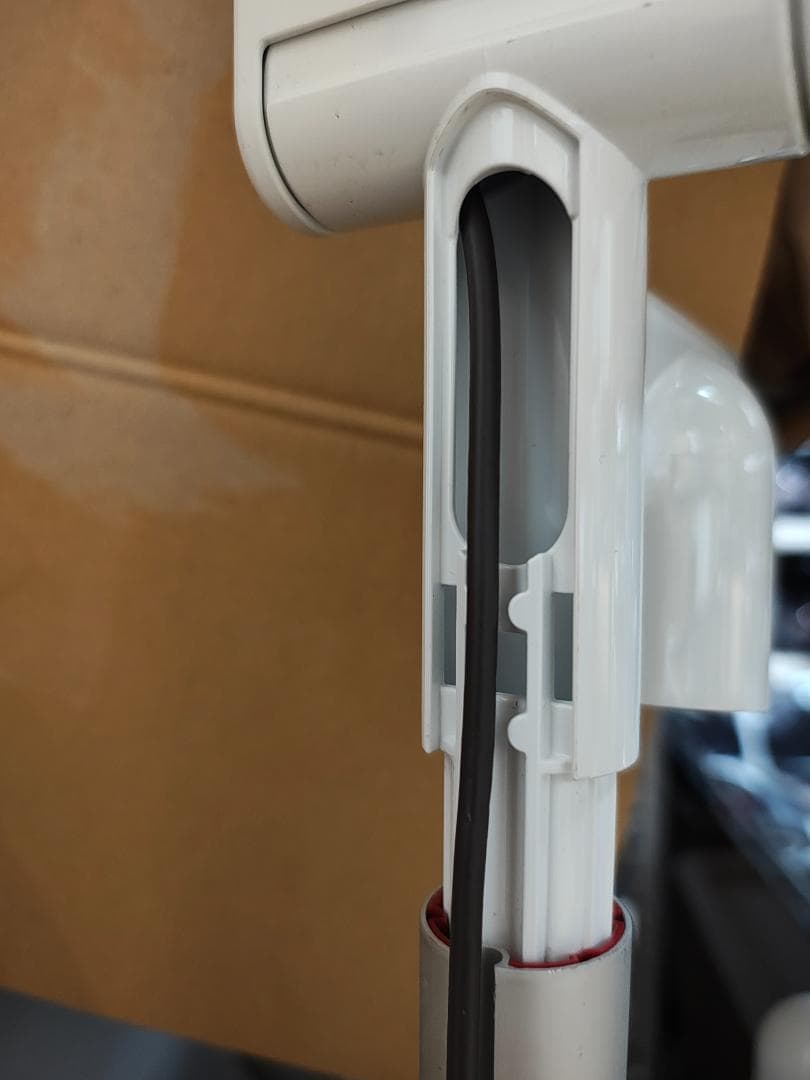 ダイソン★digital slim★SV18★バッテリ新品大差なし★スタンド付2