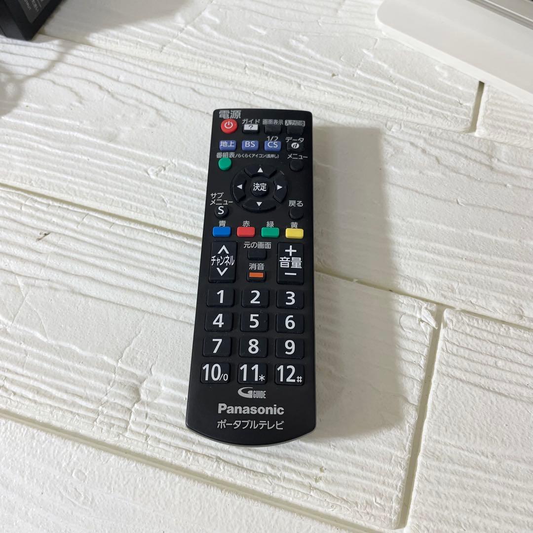 パナソニック　19V型液晶テレビ ポータブルテレビ　SV-PT19S1