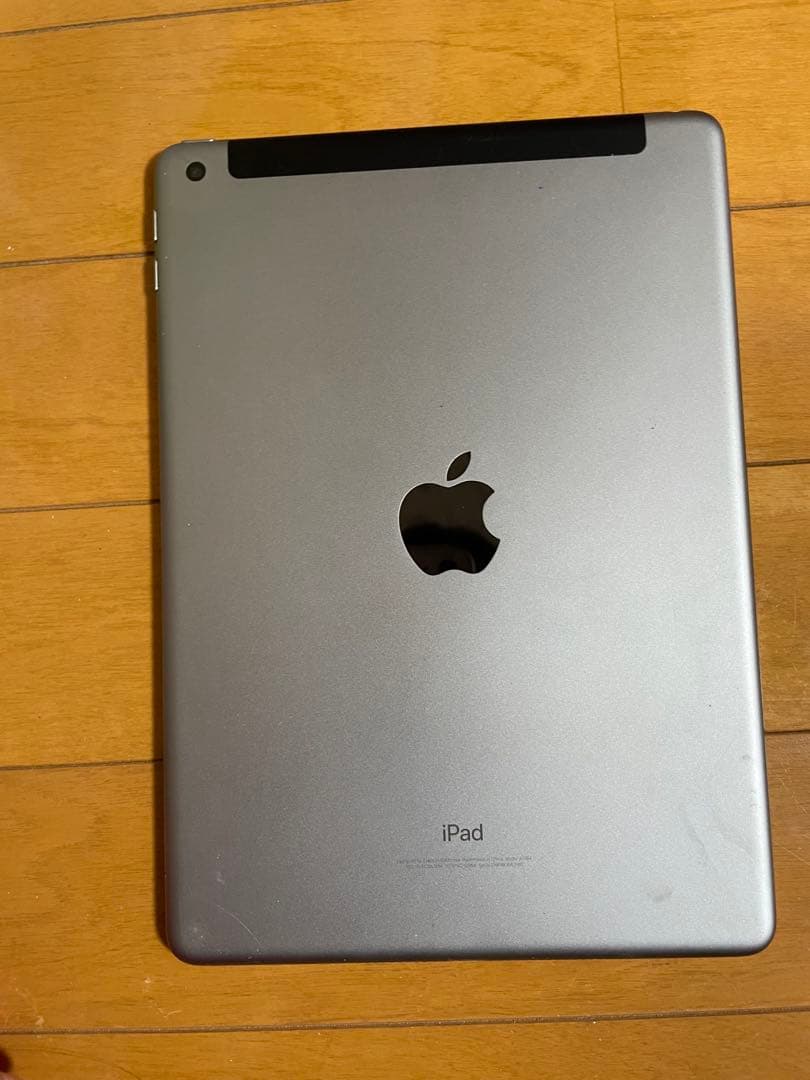 iPad5 第5世代 32GB Wi-fi Apple シルバー 美品