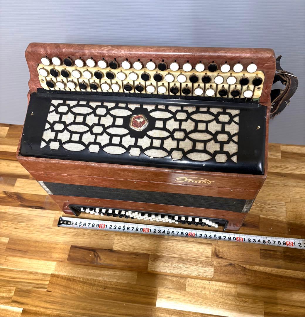 バヤン　ロシア　アコーディオン　アンティーク