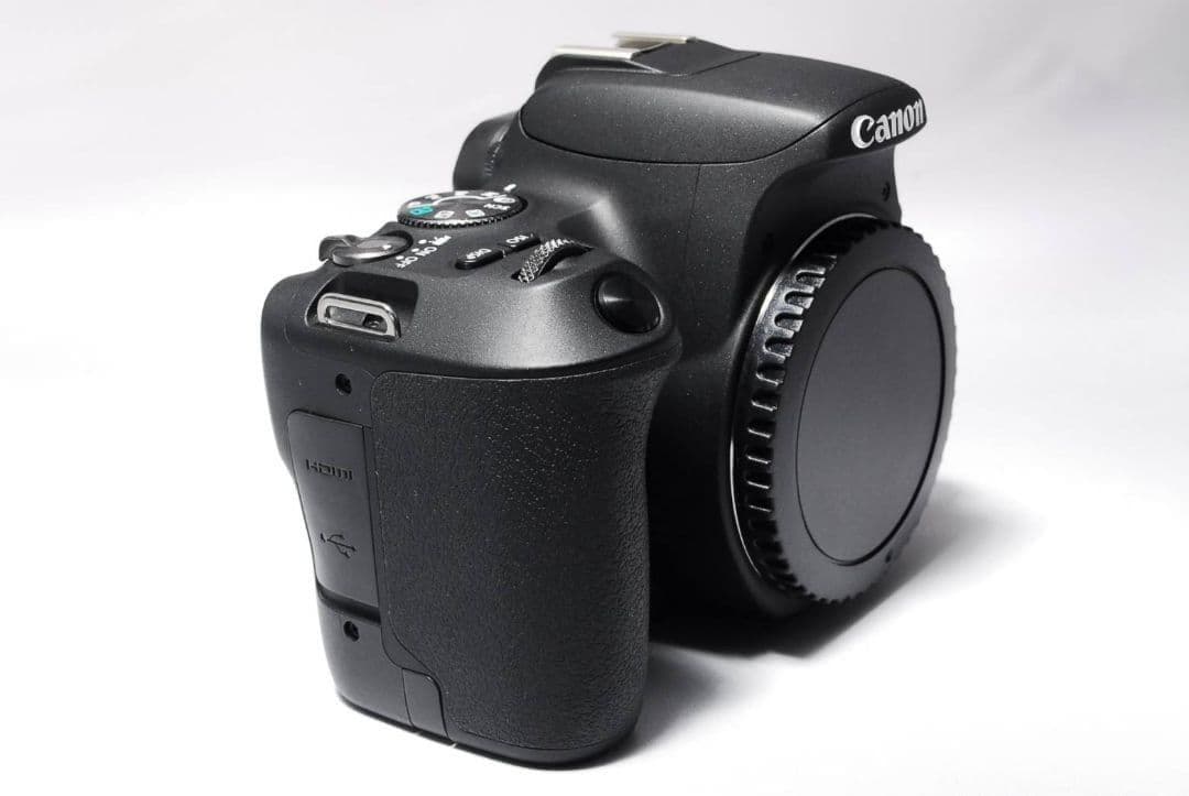 ♥スマホ転送OK♥Canon Kiss X9♥ 高画質＆軽量 高性能レンズ付