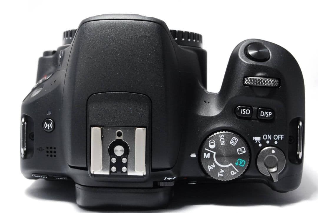 ♥スマホ転送OK♥Canon Kiss X9♥ 高画質＆軽量 高性能レンズ付