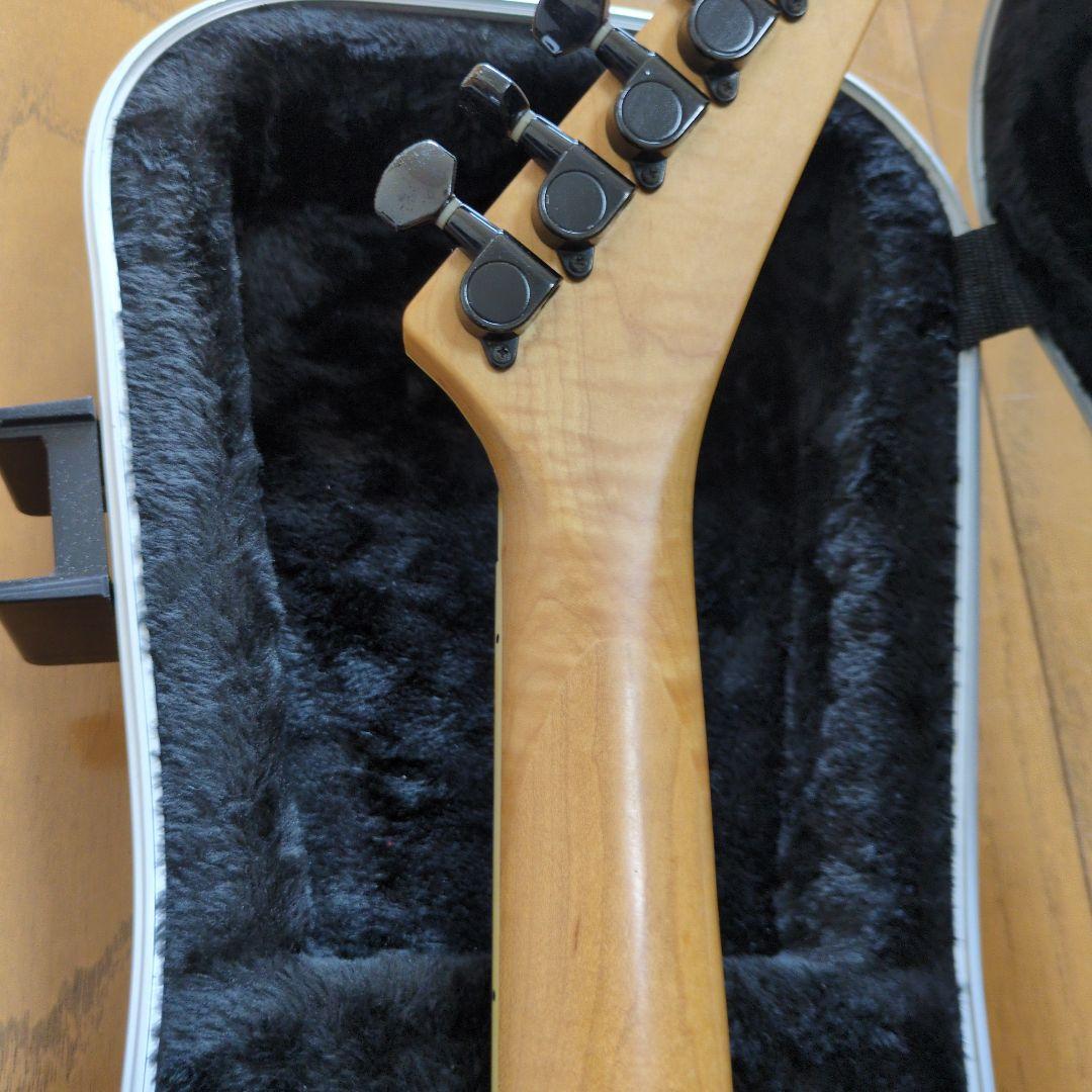 エレキギター 左利き用ランディV EMG 2発搭載