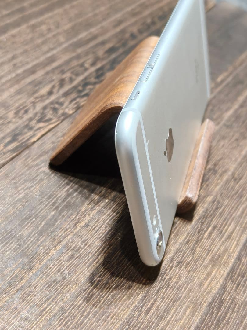 iphone6s 64GB SIMロック解除済み スマホ