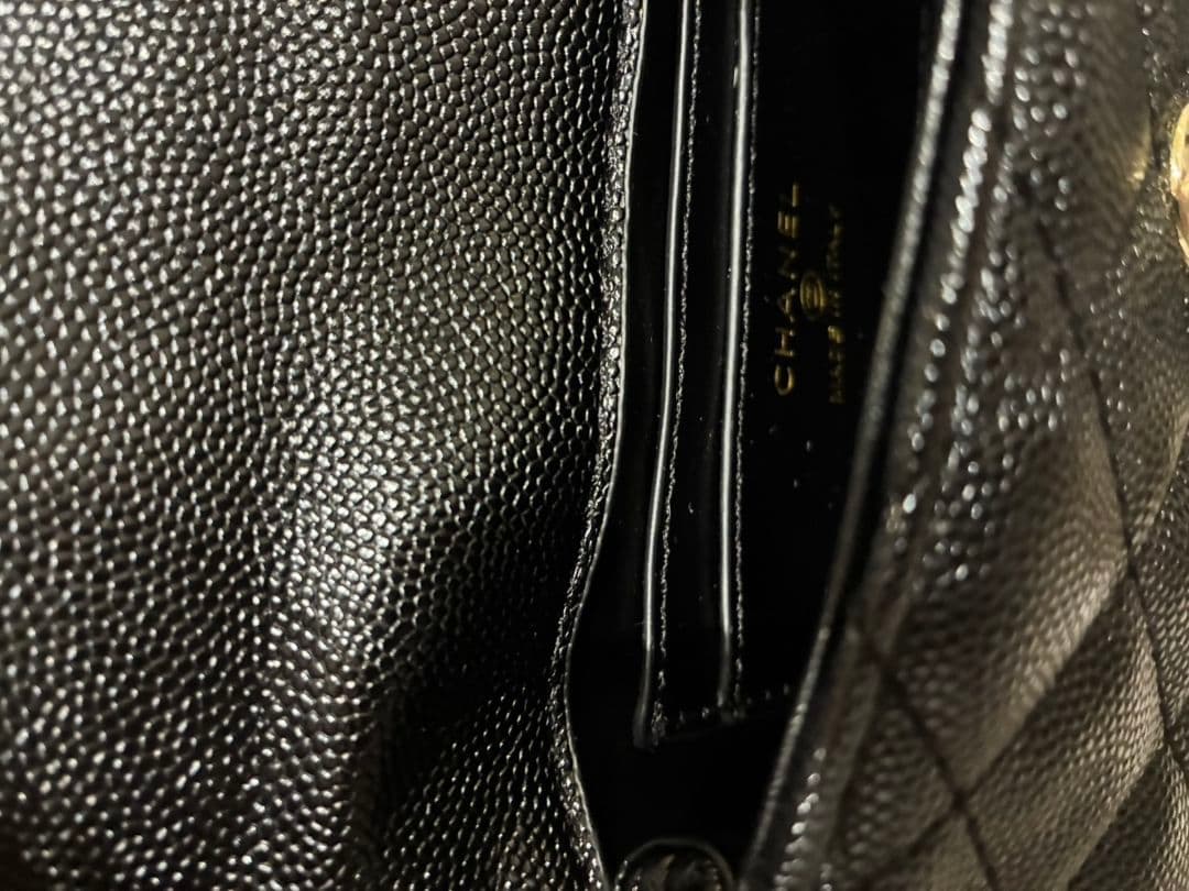 CHANEL シャネルブラック キルティング ショルダーバッグ