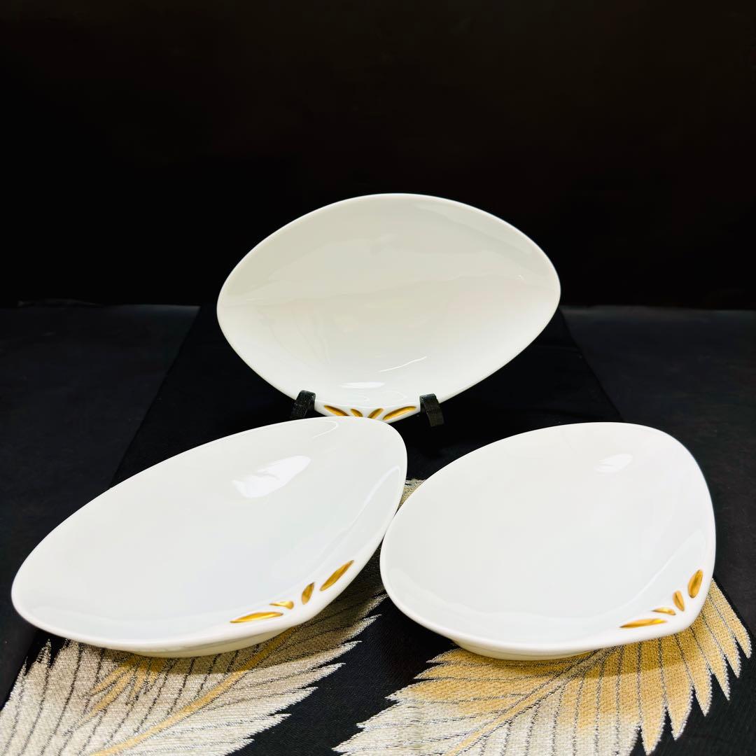 希少品　深川製磁　宮内庁御用達　貝形　白磁　皿　3客