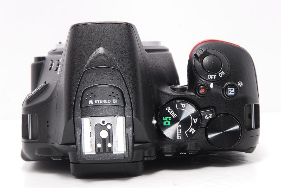 ✨Wi-Fi搭載機 ショット数極僅かで極美品✨Nikon D5500レンズセット