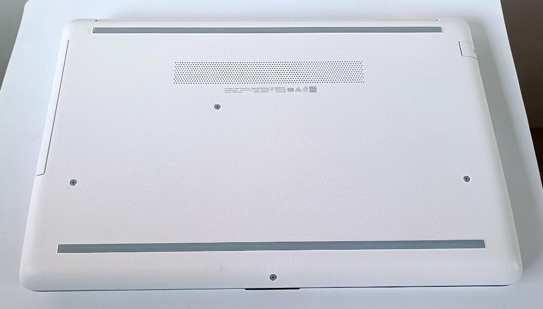 )*(様 【超美品】HP ノートPC 15.6型 OFFICE2019付 ホワイ