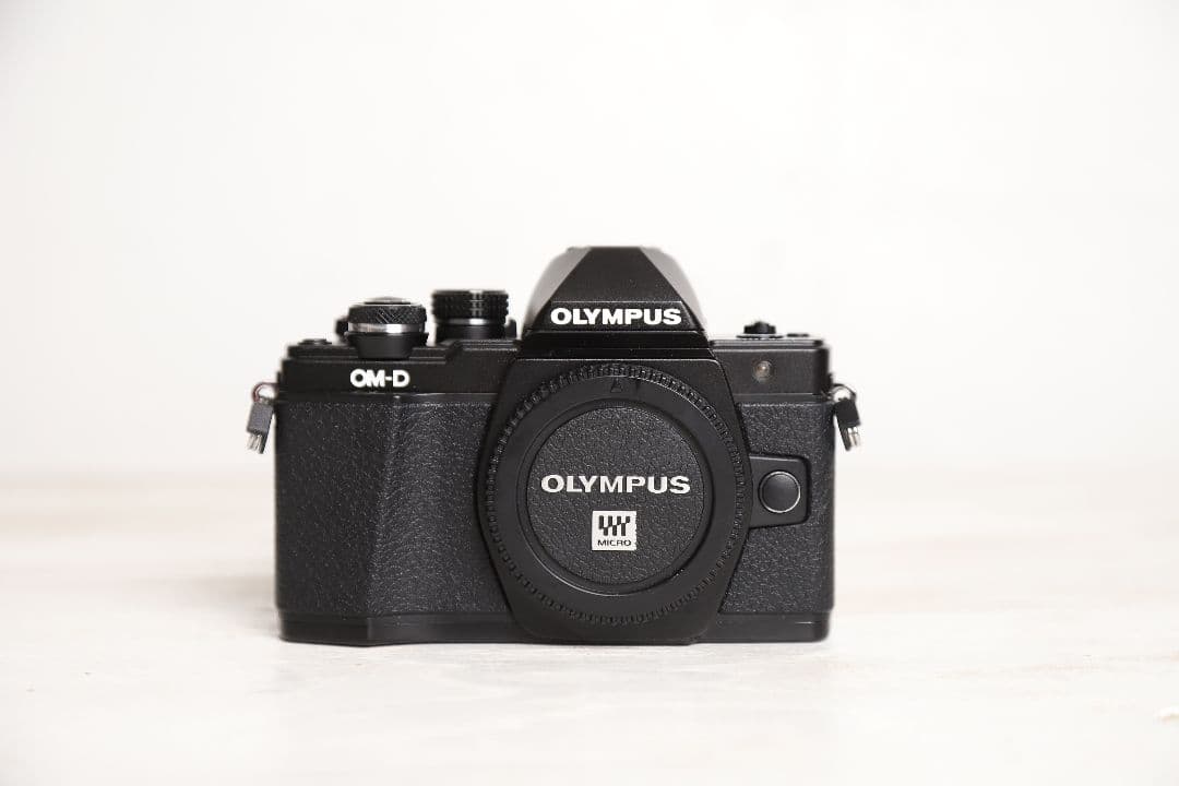 オリンパス OM-D E-M10 MarkⅡ ミラーレス一眼 + レンズセット