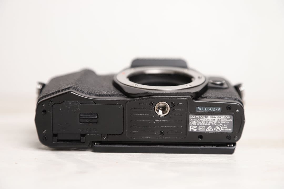 オリンパス OM-D E-M10 MarkⅡ ミラーレス一眼 + レンズセット