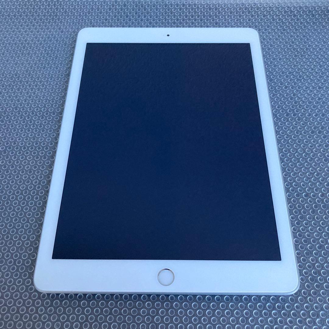 3807【早い者勝ち】極美品新品級☆iPad5第5世代128GB WIFIモデル