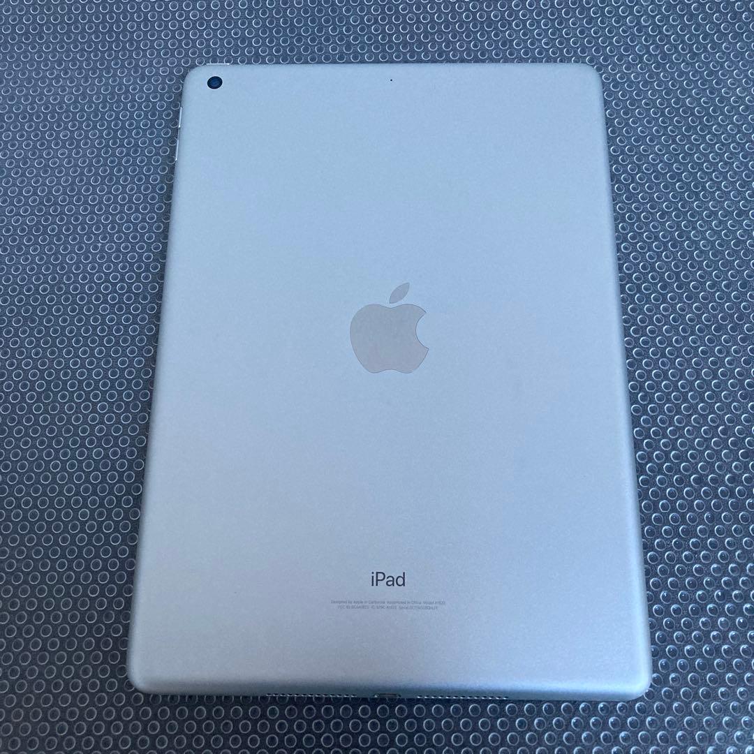 3807【早い者勝ち】極美品新品級☆iPad5第5世代128GB WIFIモデル