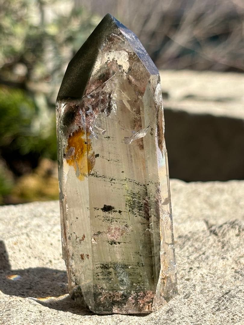 【運気アップ】最上高品質⭐️MR63 虹ガーデンクォーツタワー⭐️ライモナイト共生