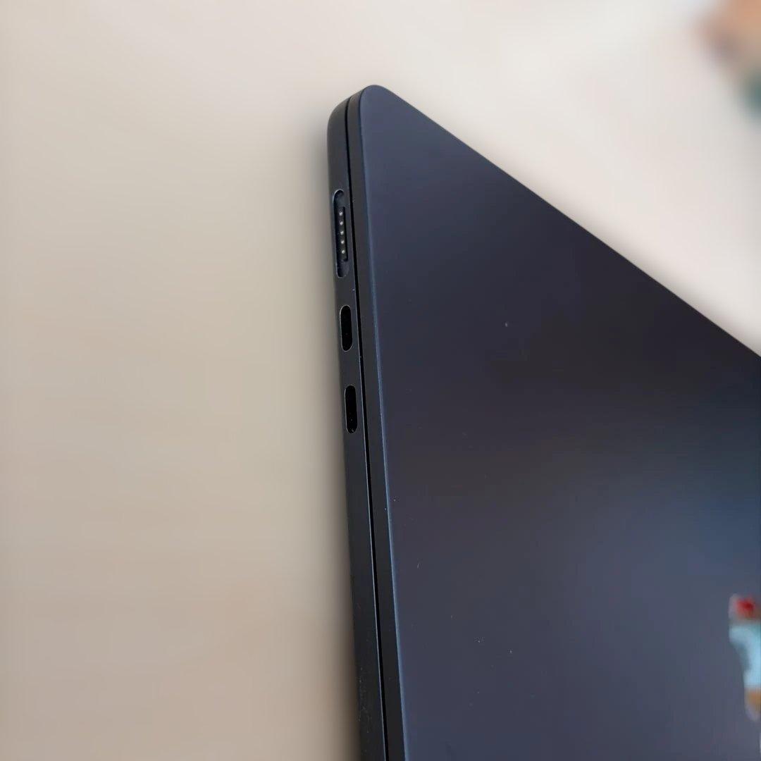 K*y様 MacBook Air 15インチ M2 512G 2023 美品！U