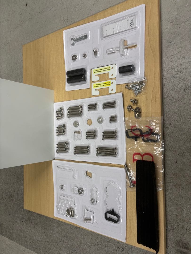 EQUALS WALL V2 ロータイプ キャスター 壁寄せテレビスタンド