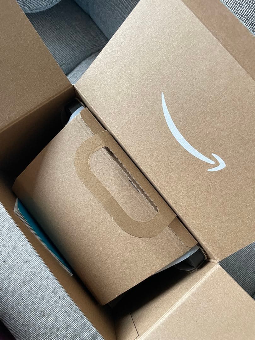 echo show 8 第3世代　未使用に近い