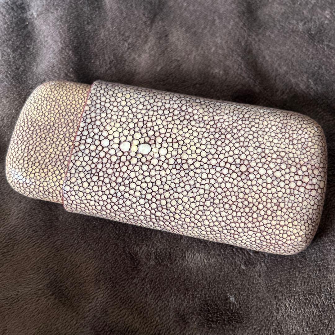 海の宝石☆ガルーシャ☆エイ革☆メガネケース ☆スティングレイ 本革