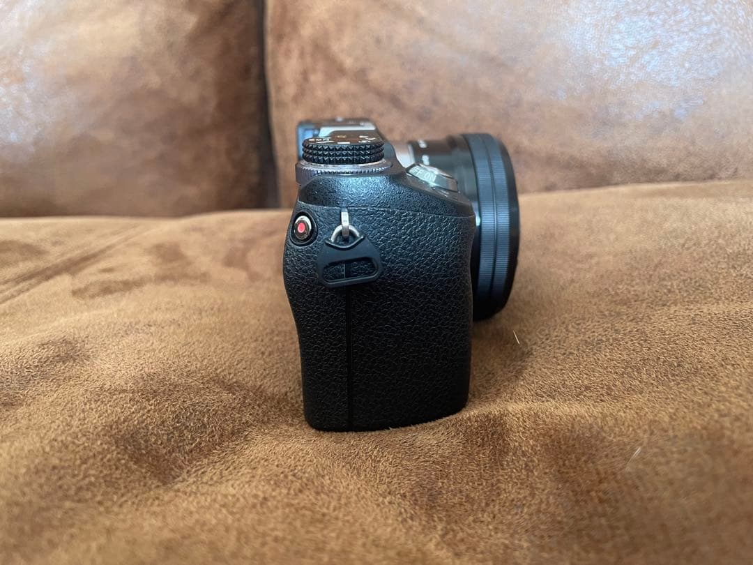 【美品】SONY α NEX-6 ミラーレス一眼レンズキット SDカード付き