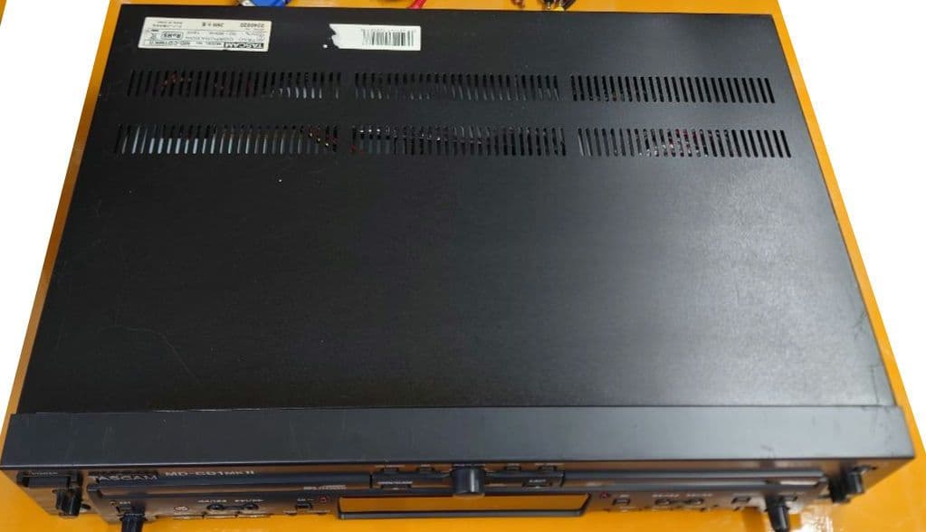 【リモコン・電源AC付】TASCAM　MD-CD1 MK II　CD/MDデッキ