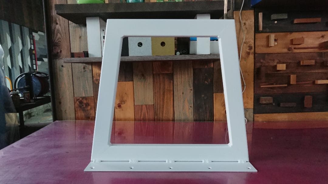 マットホワイトでアイアンな極細鉄脚♪ 20×400×350mm台形型 2脚ver